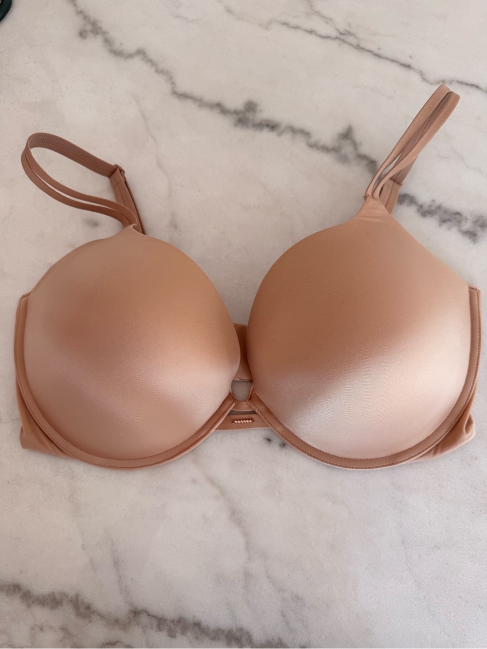 Victoria's Secret Smooth Nude Push Up Bra
